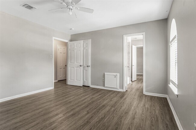 Building Photo - 1507 Sweet Grass Trail