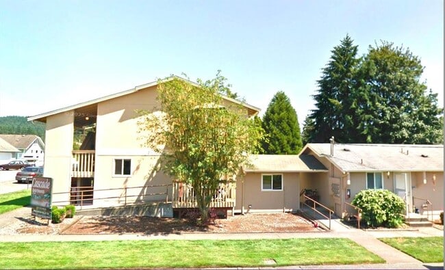 Building Photo - 106 Cascade Ave