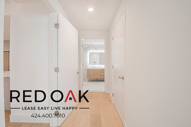 Building Photo - 1415 Reeves St