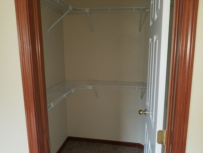 Building Photo - 501 Radcliff Dr