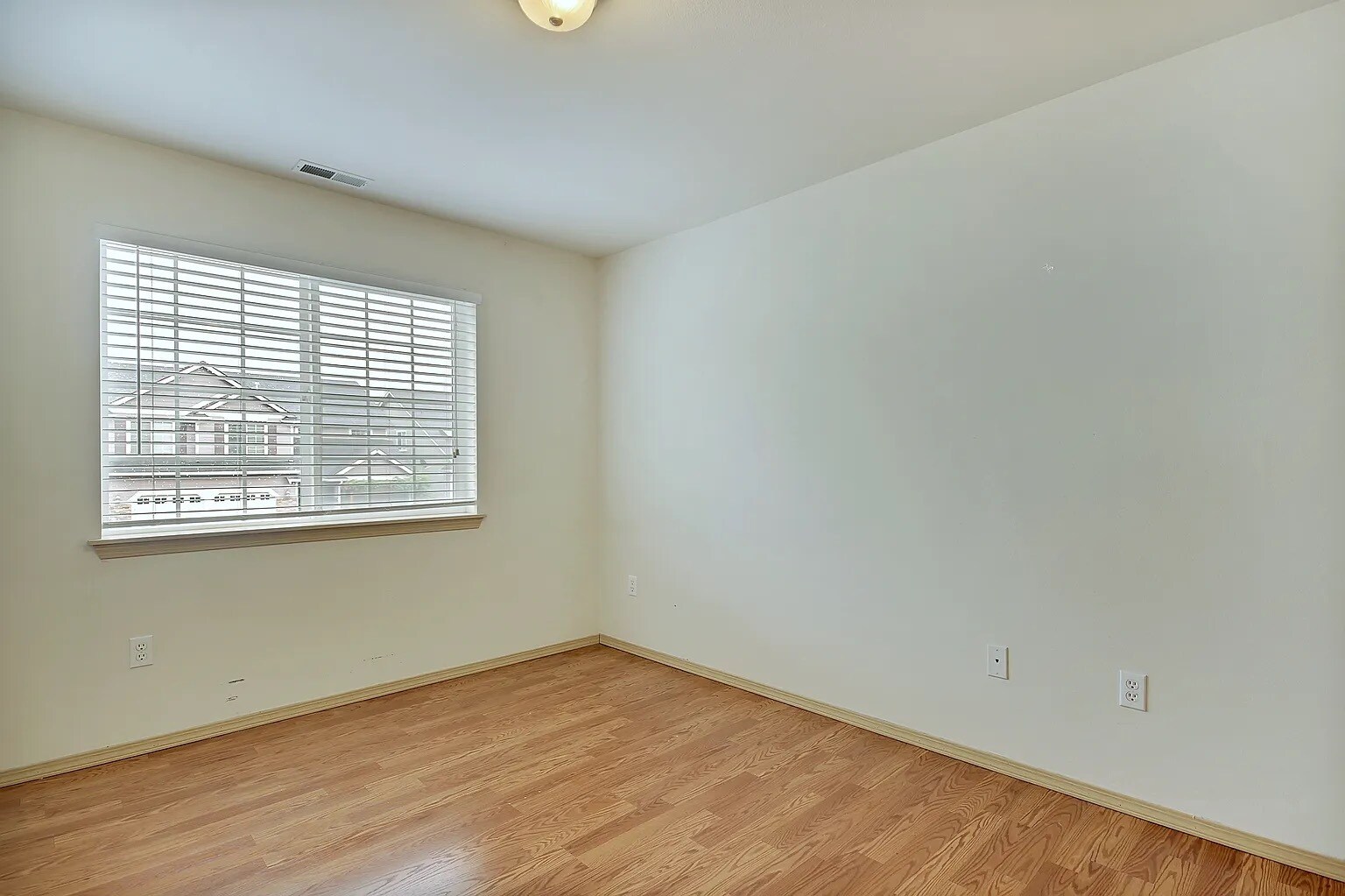 Building Photo - 18226 80th Ave E