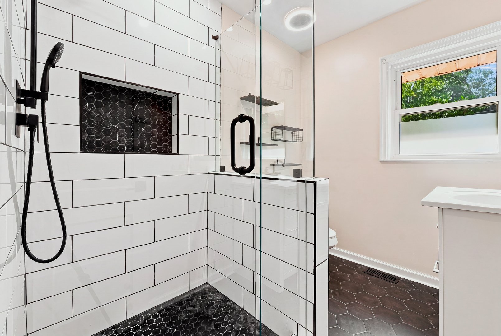 Building Photo - 2875 Orion Dr