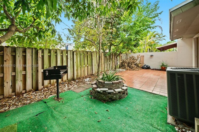 Building Photo - 12246 SW 116th Ln