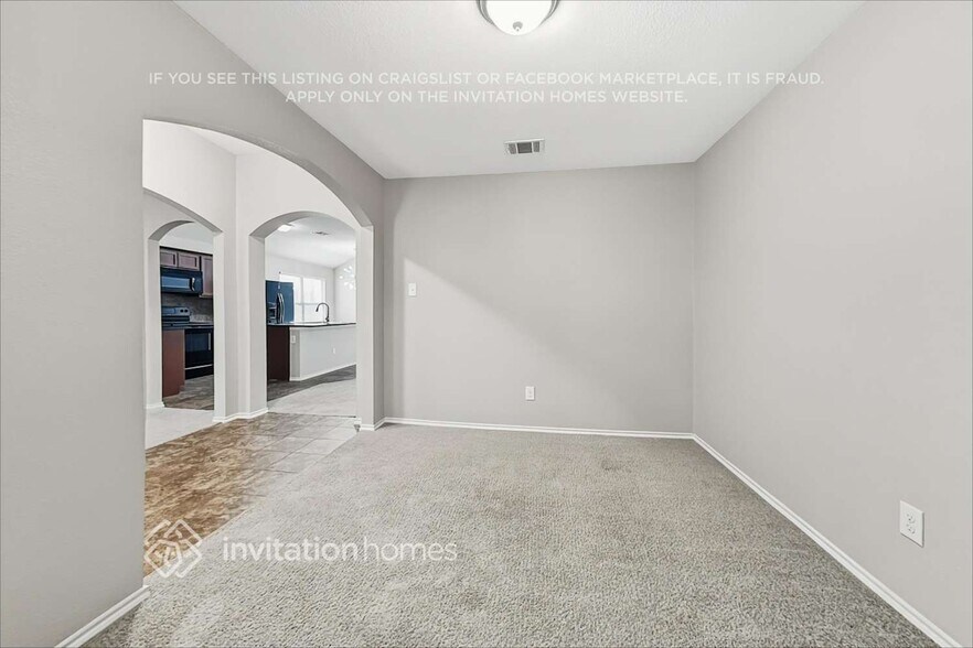 Building Photo - 313 Eastland Ct