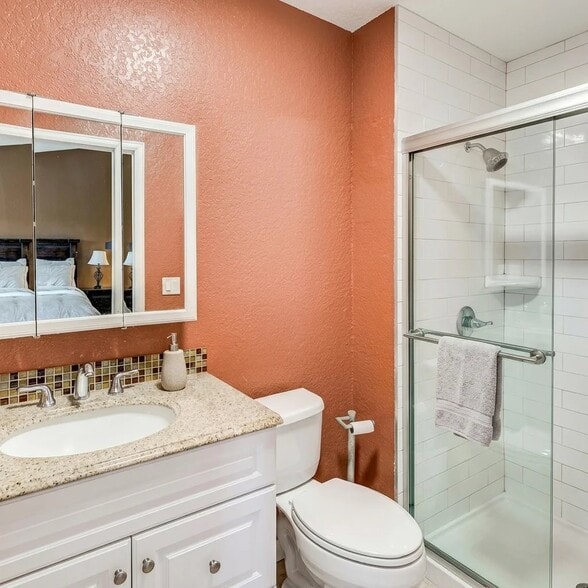 Building Photo - 504 S Laredo Cir