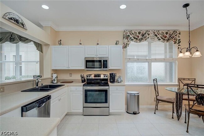 Building Photo - 2226 Carnaby Ct