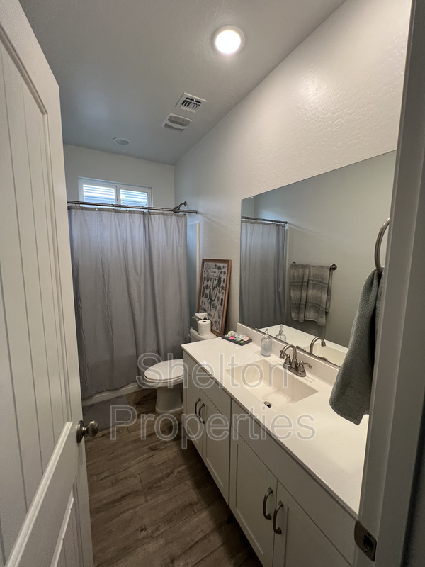 Building Photo - 25346 N 134th Dr