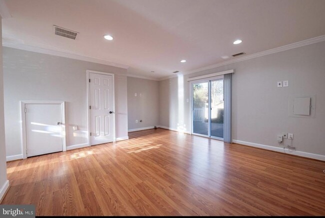 Building Photo - 18811 Birdseye Dr