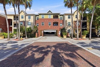 Building Photo - 1810 E Palm Ave