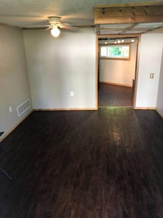 Building Photo - Charming 3-Bedroom Cloquet Home with Spacious Lot, Garage & Prime Location Near Parks and Golf