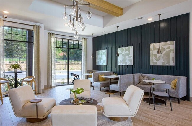 Building Photo - 4270 Phil Niekro Pkwy