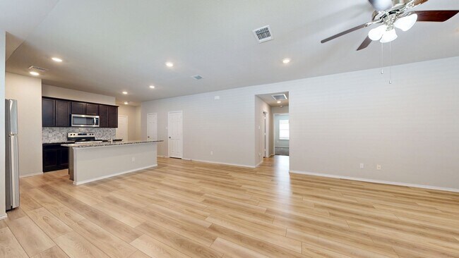 Building Photo - 8605 Cantera Rdg Rd