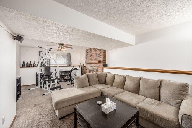 Building Photo - 1267 Trevor Ct