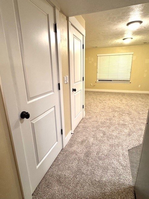 Building Photo - 1068 Quarry View Way