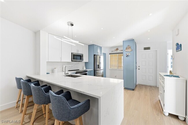 Building Photo - 7707 Jewel Ln