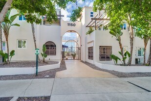 Building Photo - 1150 21st St