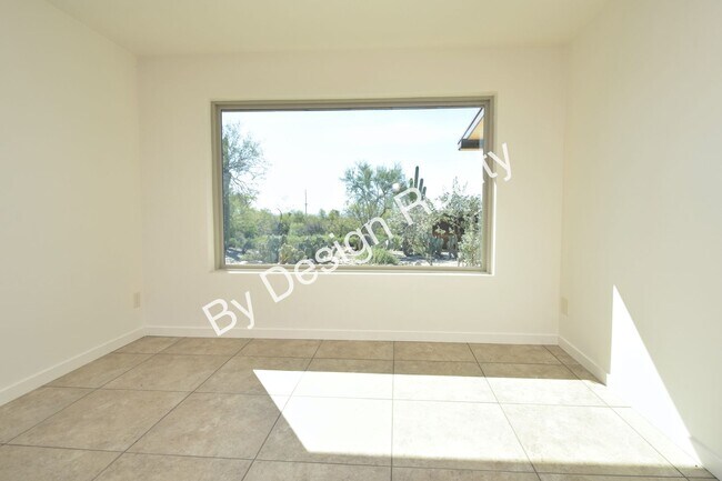 Building Photo - Modern Foothills Retreat with Stunning Mountain Views