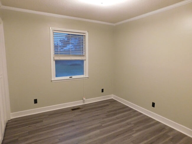 Building Photo - 150 Arrington Rd