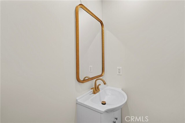 Building Photo - 1357 Virginia Ave