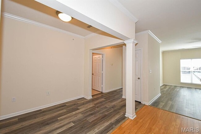 Building Photo - 1270 Strassner Dr