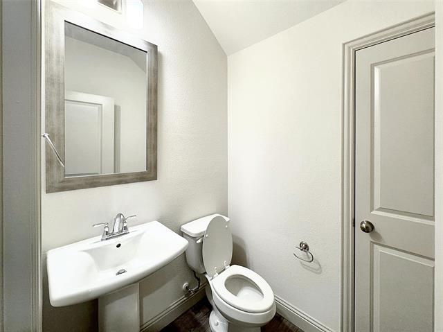 Building Photo - 4517 Bishop St