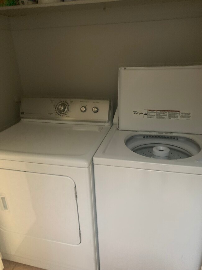 Building Photo - 8658 N Avenida Amatista