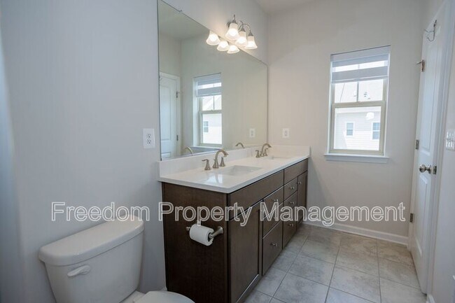 Building Photo - 9365 Barnes Lp