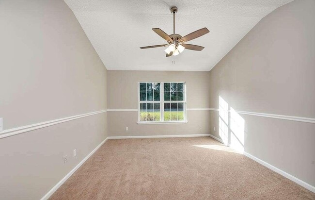 Building Photo - 4BR/2BA Home For Rent