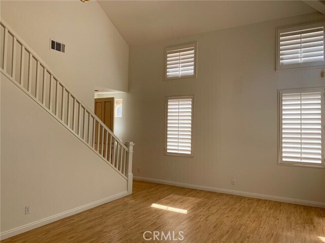 Building Photo - 29 Del Cambrea