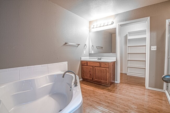 Building Photo - 5306 Audie Ct