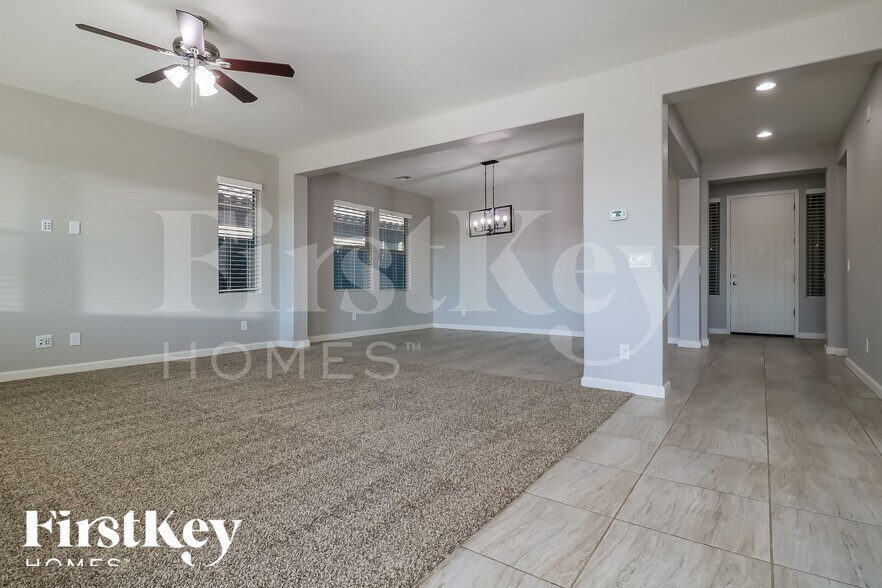 Building Photo - 19621 W Grant St