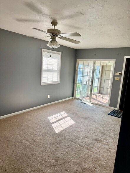 Building Photo - 626 Eichelberger St