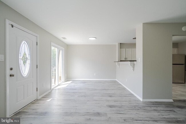 Building Photo - 7932 Silverada Pl