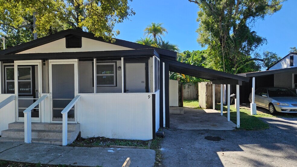Building Photo - 4480 40th St N
