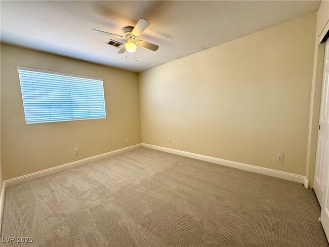 Building Photo - 9796 Raven Wing Canyon Ct