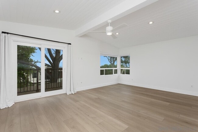 Building Photo - 2460 Oakridge Cove