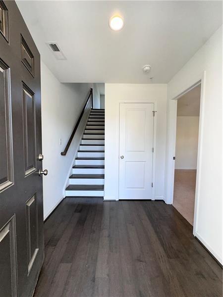 Building Photo - 3204 Lynk Alley