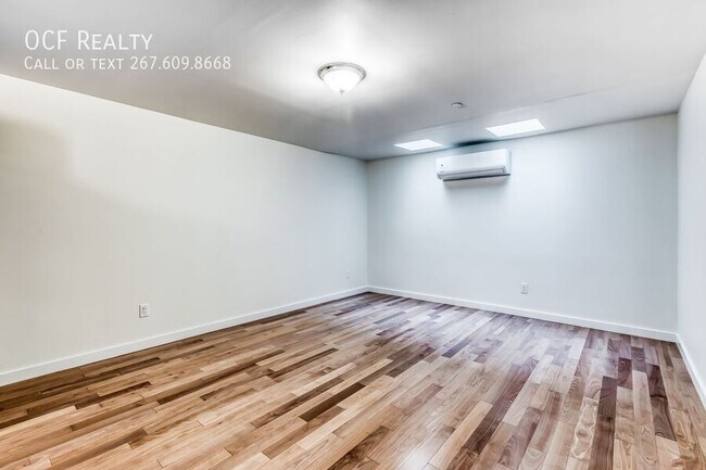 Building Photo - 4122 Haverford Ave