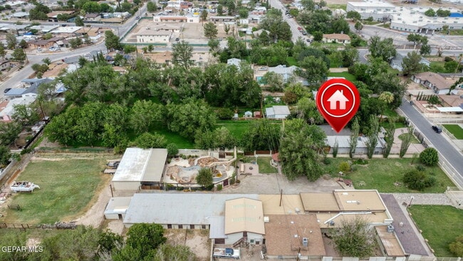 Building Photo - 7716 Wenda Dr