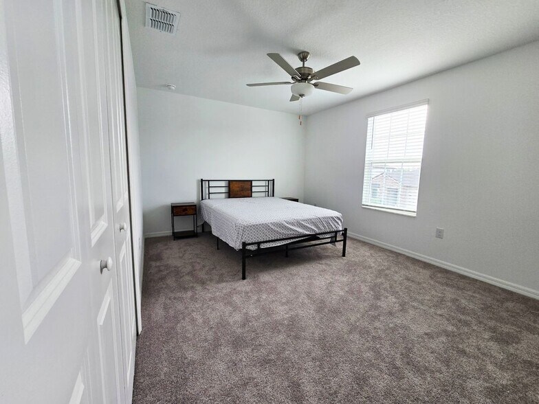 Building Photo - 22083 Nebula Wy