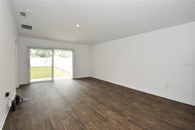 Building Photo - 6 Prosperity Ln