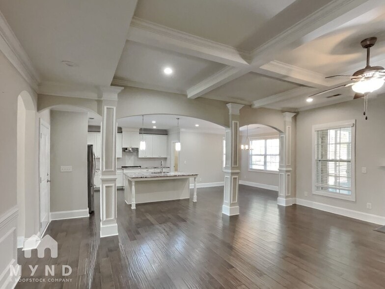 Building Photo - 13005 Pumpkin Way Dr