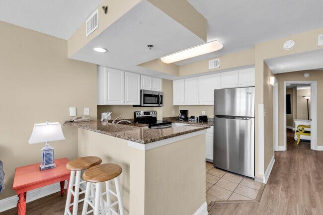 Building Photo - 2506 N Ocean Blvd