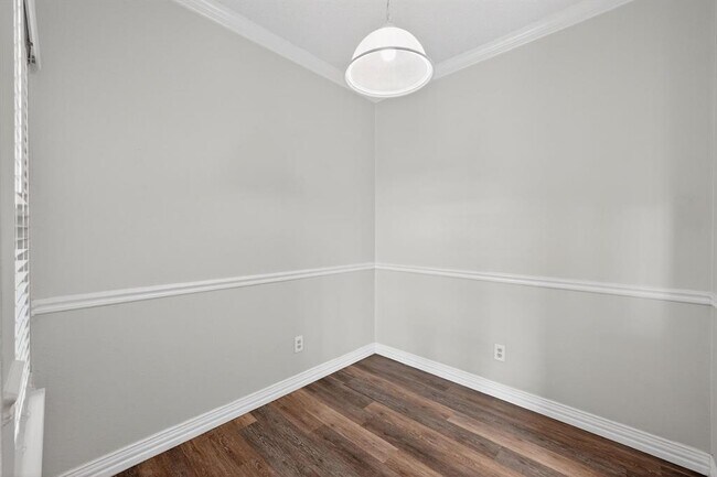 Building Photo - 12166 Metric Blvd