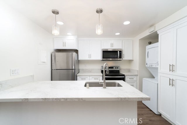 Building Photo - 26156 La Real