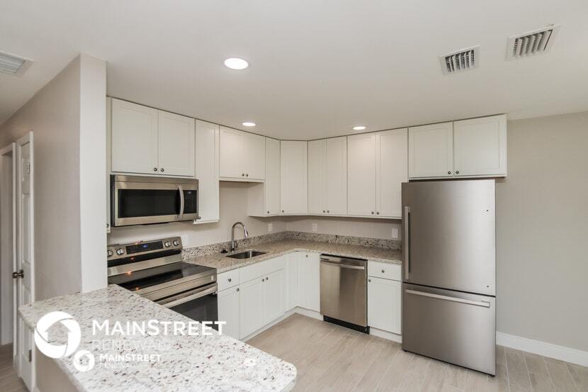 Building Photo - 154 Anderson Ave NE