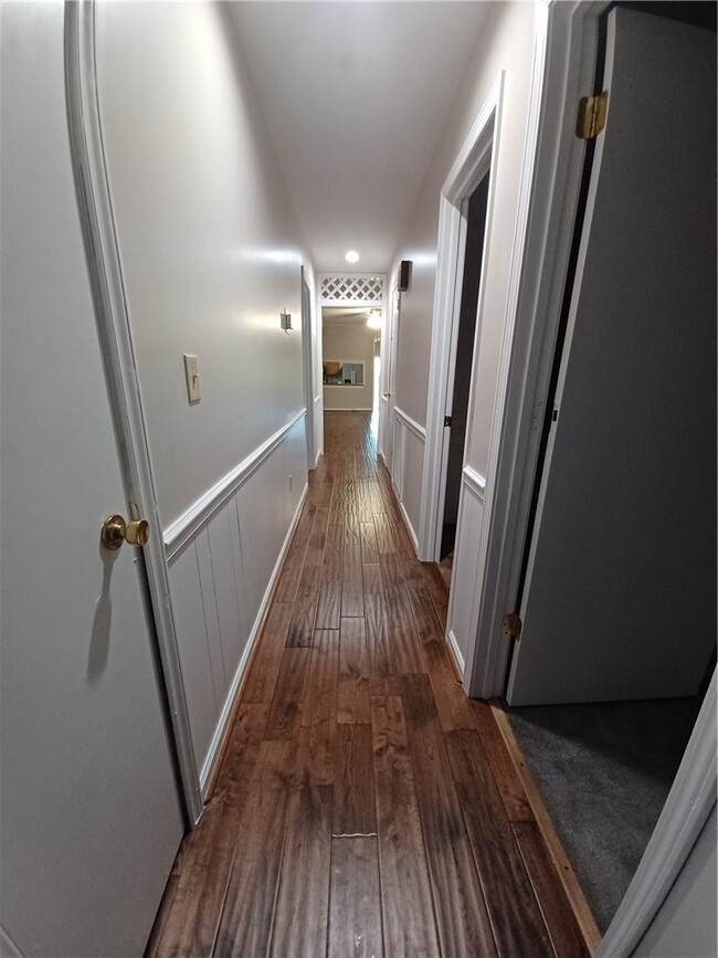 Building Photo - 1251 SC-59