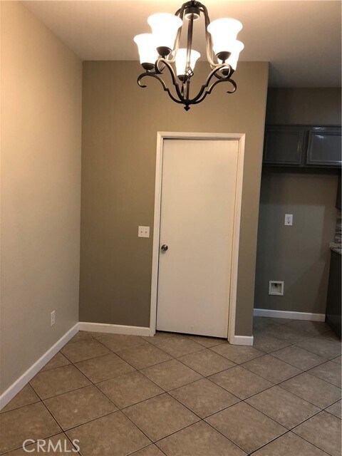 Building Photo - 12941 Rising Moon Way