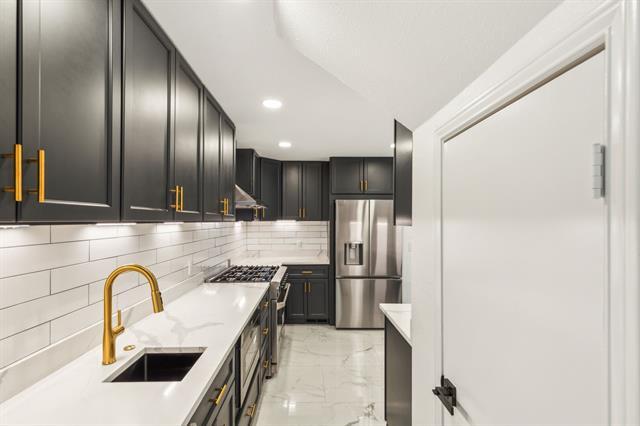 Building Photo - 10541 Berry Knoll Dr