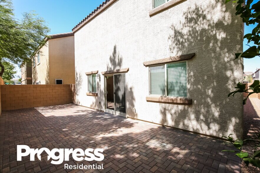 Building Photo - 9033 Silken Crests Ct